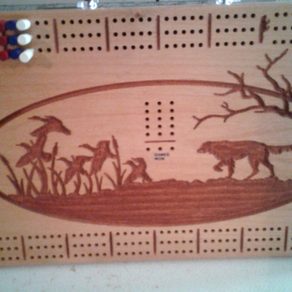 Handmade cribbage board - Picture 2 of 4